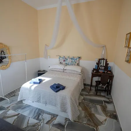 Il Faro 17 3* Ταράντο