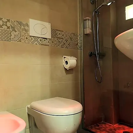 Il Faro 17 فندق مبيت وإفطار تارانتو