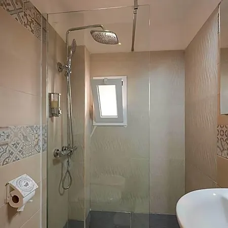 Il Faro 17 לינה וארוחת בוקר טאראנטו