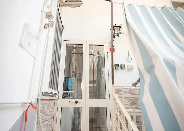 Il Faro 17 Bed & Breakfast